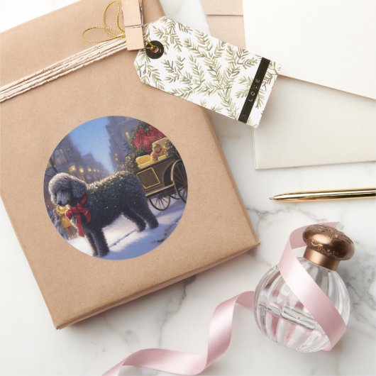 Poedel Kerst Seizoen Ronde Sticker (Geschenken)