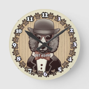 Poedel met bril ronde klok