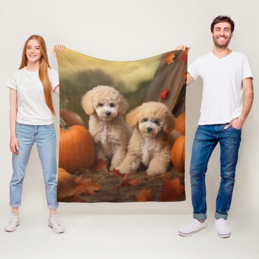 Poedel Puppy Herfst Delight Pompoen Fleece Deken (In situ)
