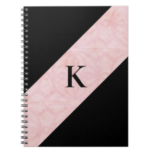 Poeder Roze Batik en Zwart Monogrammed Notitieboek