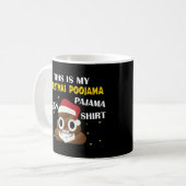Poep Emoji Dit is mijn kerstpojama - pyjama Koffiemok (Voorkant links)