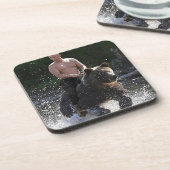 Poetin rijdt een beer! onderzetter (Linkerzijde)