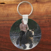 Poetin rijdt een beer! sleutelhanger (Voorkant)