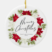 Poinsettia Bloem en Pine Ronde Kerstmis Keramisch Ornament (Achterkant)