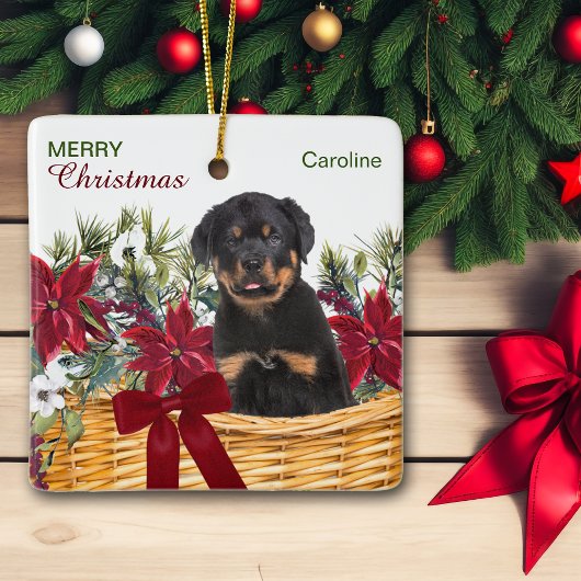Poinsettia Rottweiler Puppy Kerstmandje Keramisch Ornament