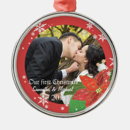 Poinsettia Wedding Couple's eerste kerstcadeau Metalen Ornament (Voorkant)