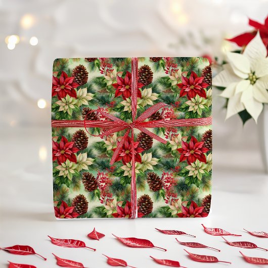 Poinsettias Pine en Pinecones Kerstvakantie Cadeaupapier