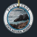 Point Lobos State Natural Reserve California Badge Keramisch Ornament<br><div class="desc">Punt Lobos fotorealistisch ontwerp. Het zee nabij Point Lobos wordt beschouwd als een van de beste locaties voor duikvlucht op het Monterey-schiereiland en langs de Californische kust.</div>