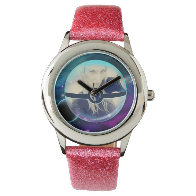 Pokémon Jacqueline Horloge (Voorkant)