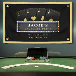Poker Azen Zwart & Goud Verlovingsfeest Spandoek<br><div class="desc">Zwarte en gouden poker thema verlovingsfeest banner met vier azen en marquee bord.  Personaliseer het met de details van het evenement van de bruidegom.</div>