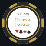 Poker Chip in Gold Black White Las Vegas Wedding Ronde Sticker<br><div class="desc">Deze trouwstickers met pokerchips,  in goud,  zwart,  wit en rood,  zouden een perfecte aanvulling zijn op de gunsten van je gast of om hun casino-achtige uitnodigingen af te sluiten. Pas je design aan met je namen in goud in het midden,  en een trouwdatum,  dank je,  enz. in zwart-wit.</div>