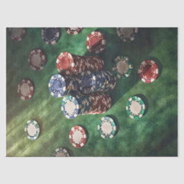 Poker chips gestapeld op vilt, gaming tissuepapier