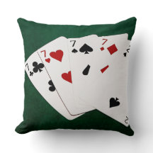 Pokerhanden - vier van een soort - zeven en twee