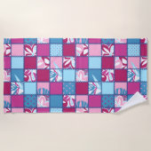 Pokii Hawaiian Floral en Dot Patchwork Pink Strandlaken (Voorkant)