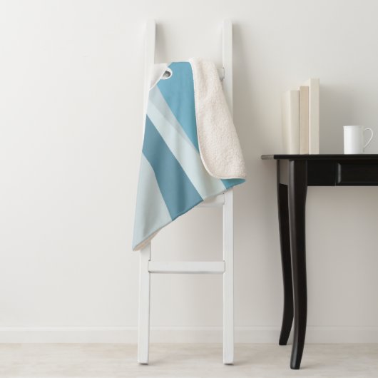 Polair Beer en kubussen Sherpa Deken (In situ)