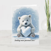 Polar bear in the snow with heart shaped snowball kaart (Voorkant)