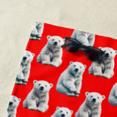 Polar Bear Pattern Design On Red  Strandlaken