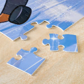 Polar Bear Playing Ice Hockey on a Frozen Rink Legpuzzel (Zijkant)