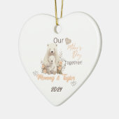 Polar Beer & baby, onze eerste Moederdag samen Keramisch Ornament (Links)