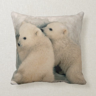 Polar Beer Cubs Kussen
