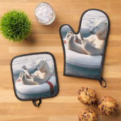 Polar Beer Een krant lezen Ovenwant & Pannenlap Set (Top down)