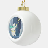 Polar Beer en de maan Keramische Bal Ornament (Rechts)