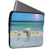 Polar Beer en Jack Russel op het strand, Laptop Sleeve (Voorkant Rechts)
