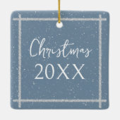 Polar Beer en pinguïn op een slee Keramisch Ornament (Achterkant)