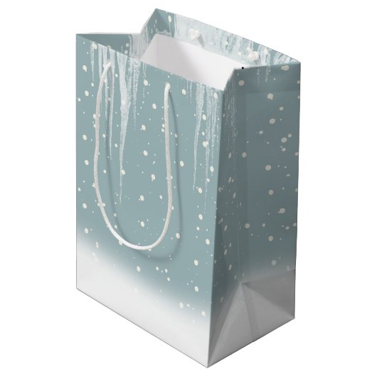 Polar Beer familie in Snow Medium Cadeauzakje (Achterkant Gekanteld)