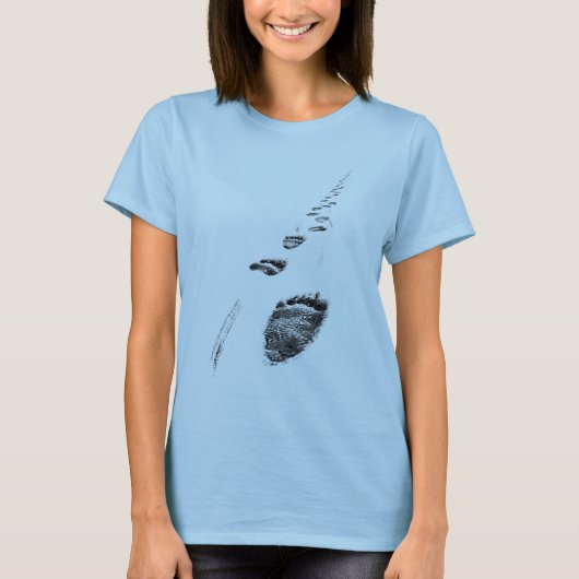 Polar Beer Footprint Tshirts Climate Cange plet ln (Voorkant)