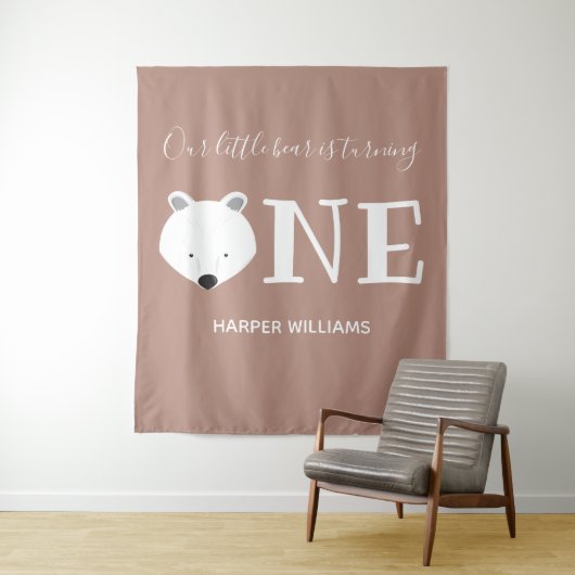 Polar Beer One Cute Animal First Birthday Wandkleed (In situ)