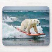 Polar Beer surfen op een surfplank Muismat (Voorkant)