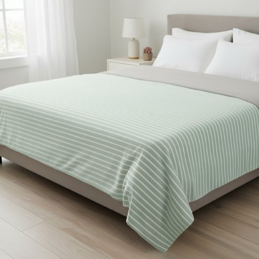 Polar fleece blanket with stripes. deken