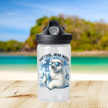 Polar Hydration Hero - Kinder Waterfles<br><div class="desc">Blijf ijzig en gehydrateerd met deze Polar Hydration Hero waterfles! Dit super coole polar beer, het doen van stijlvolle tinten en het vasthouden van een waterfles, is hier om je kleintjes eraan te herinneren dat drink water net zo leuk kan zijn als een polaire duik. Perfect voor kinderen die houden...</div>