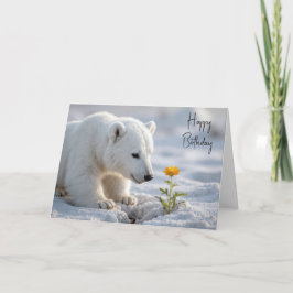 Polarbeerwelp bewondert madeliefje op verjaardag kaart