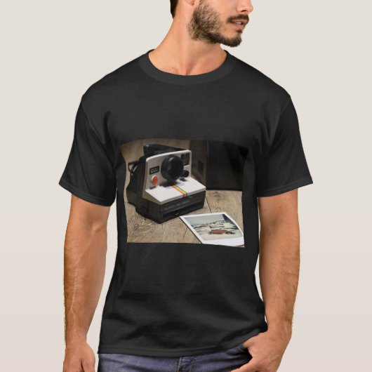 Polaroid Camera Retro Style T-shirt (Voorkant)