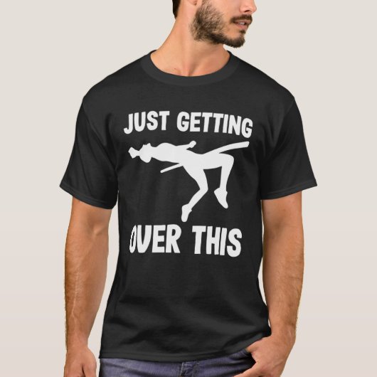 Pole vaulting just getting over this pole vaulter t-shirt (Voorkant)