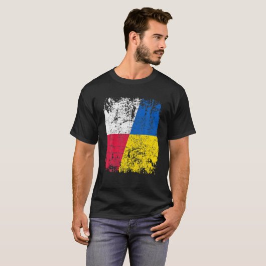 Polen staat met Oekraïne in Polen onder de vlag vi T-shirt (Voorkant volledig)