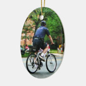 Politie fietspatrouille keramisch ornament (Links)