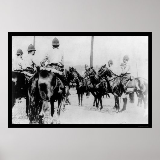 Politie in Pittsburgh wacht op steenkoolstaking 19 Poster (Voorkant)