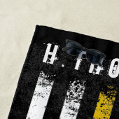 Politieagent | Aangepast gebruik van de thin Gold  Strandlaken (In situ)