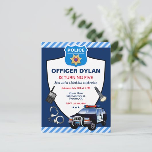 Politieagent Kinderen Verjaardagsfeestje Uitnodiging Briefkaart (Staand voorkant)