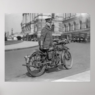 Politieagent motorfietsen, 1924.  foto poster