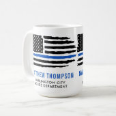 Politieagent vlag gepersonaliseerde dunne blauwe l koffiemok (Voorkant links)