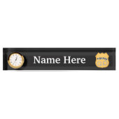 Politiebadge en manchetten toevoegen naambord (Voorkant)