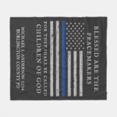 Politiebeambte met vlag in blauwe lijn fleece deken (Voorkant (Horizontaal))