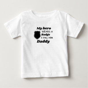 Politiekinderen T-shirt, mijn held draagt een badg