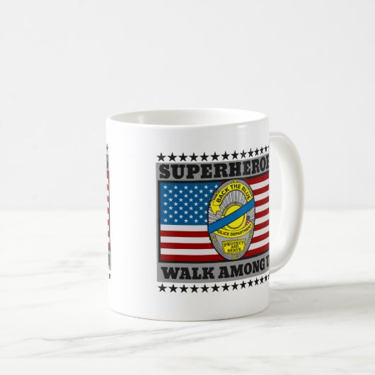 Politiesuperhelden lopen tussen ons koffiemok (Voorkant rechts)