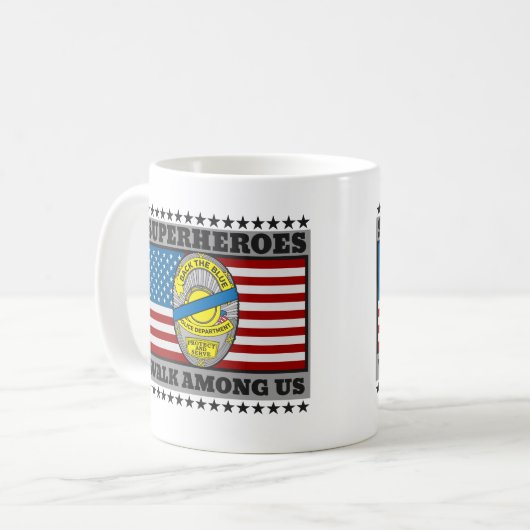 Politiesuperhelden lopen tussen ons koffiemok (Voorkant links)