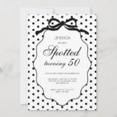 Polka Dot Bow Spotted Turning 50th Birthday Party Kaart (Voorkant)